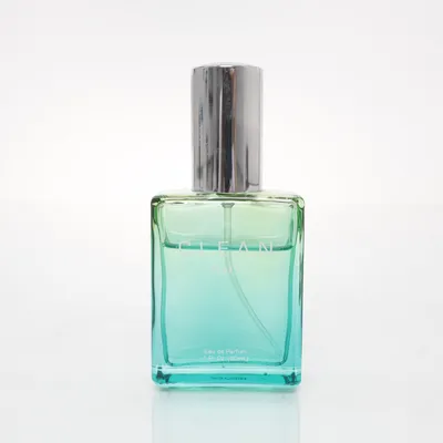 Eau de Parfum (Classic Rain) van CLEAN