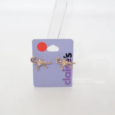 Earrings (Gold) from Claire's Unknown metal