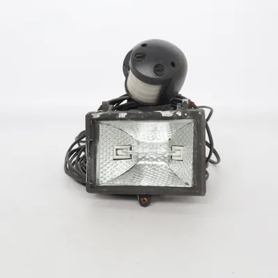 Projecteur de lumière (Noir) de Sartano