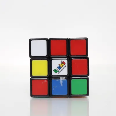 Rubikskub (Flerfärgad) från Rubiks