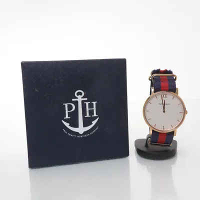 Armbandsur (Blå, Röd) från Paul Hewitt