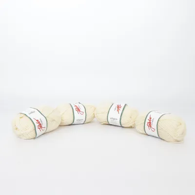 Yarn (ullgarn superwash) from Järbo Wool