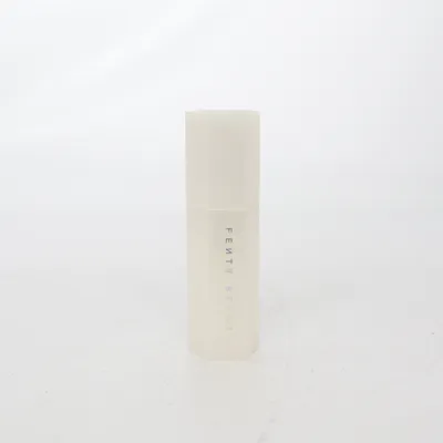 Rouge à lèvres (Match Stix Glow Skinstick) de Fenty Beauty