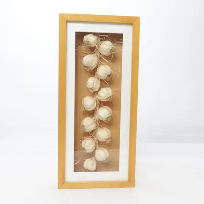 Wall decor (White)