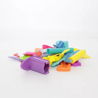 Crafts (Multicolored) from Hasbro