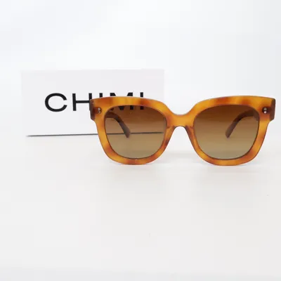 Solglasögon (Brun) från Chimi