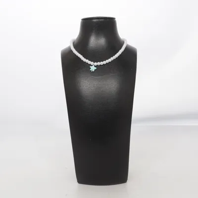 Ketting (Wit, Blauw) Onbekend materiaal