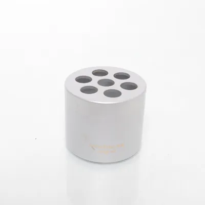 Vas (Silverfärgad) från Hanataba