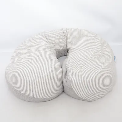 Spädbarnskudde (Grå) från Doomoo