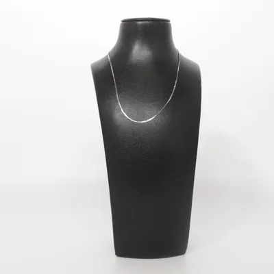 Halsband (Silverfärgad) från Oriflame Okänd metall