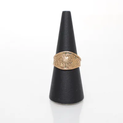 Ring (Geel) Onbekend materiaal