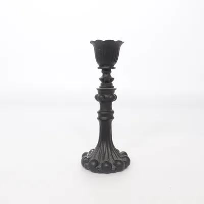 Ljusstake (Svart) från Hedlundgruppen
