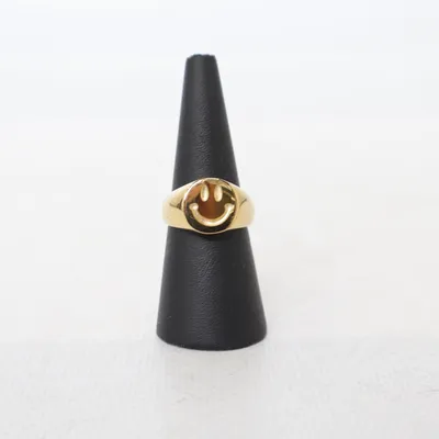 Ring (Guldfärgad) Okänd metall