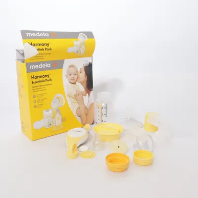 Bröstpump (Harmony Essentials Pack) från Medela