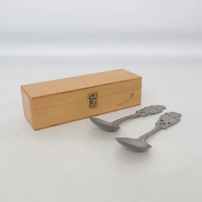 Couverts (Argent, Beige) de Norge