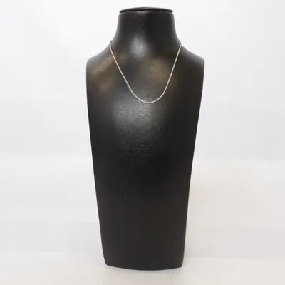 Halsband (Silverfärgad) Okänd metall