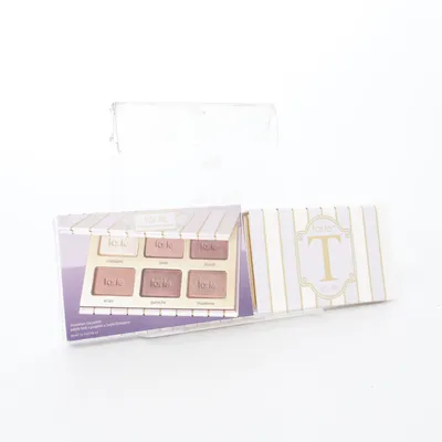 Eyeshadow palette (Amazonian Clay) from Tarte