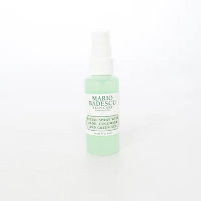 Face mist (Facial Spray With Aloe, Cucumber And Green Tea) from Mario Badescu
