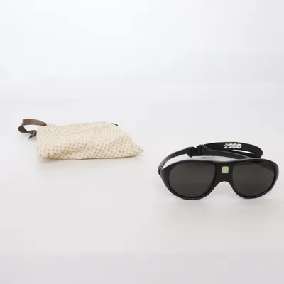 Solglasögon (Svart) från Kietla