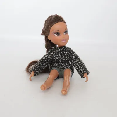Poupée (Noir, Gris) de Bratz
