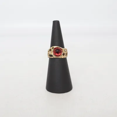 Ring (Gold, Red) Unknown metal