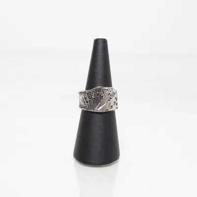 Ring (Silverfärgad) Okänd metall