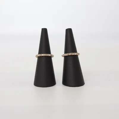 Ring (Guldfärgad) Okänd metall