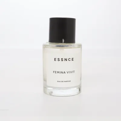 Eau de Parfum (FEMINA VIVIT) från Essnce