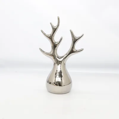 Figurine (Silver)