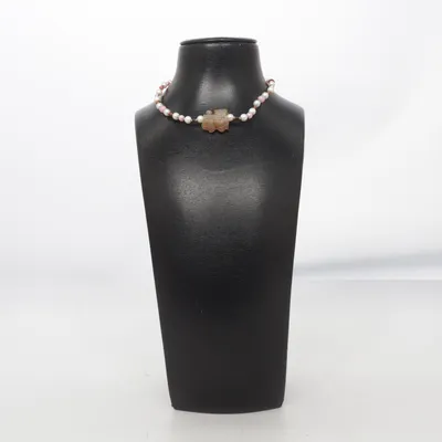 Collier (Blanc, Rose, Marron) Métal inconnu