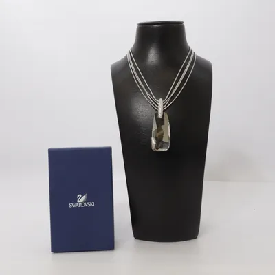 Halskæde (Sølv) fra Swarovski Ukendt metal