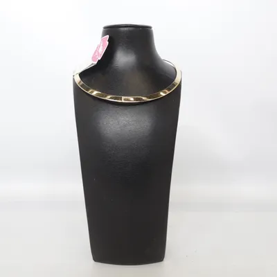 Choker (Guldfärgad) från Style by Tyra Okänd metall