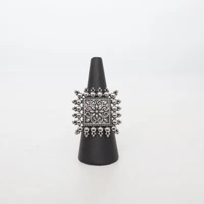 Ring (Zilver) Onbekend materiaal