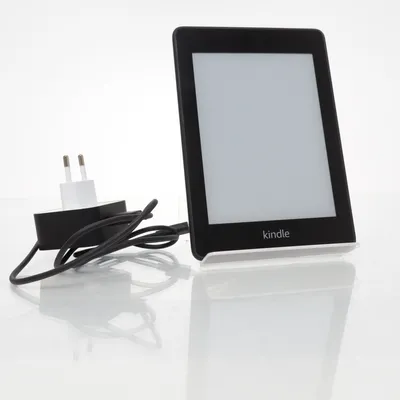 Läsplatta (Svart) från Kindle