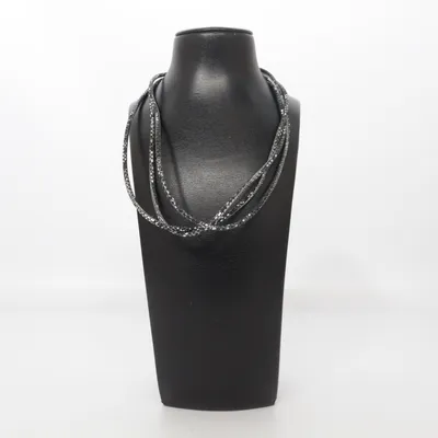 Collier (Noir) de Christina Métal inconnu