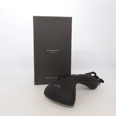 Steamer (Svart) från Steamery