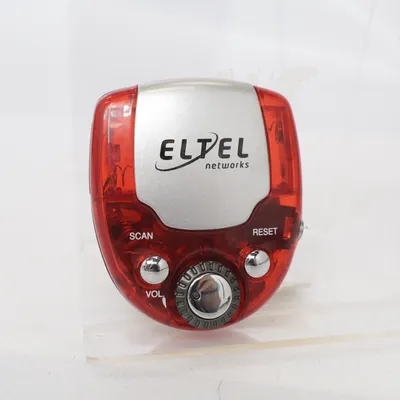 Radio (Röd, Silverfärgad)