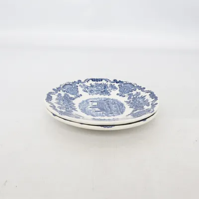 Assiett (Royal Homes Of Britain) från Enoch Wedgwood