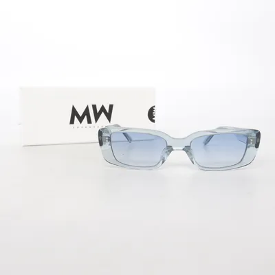 Solglasögon (Blå) från MessyWeekend