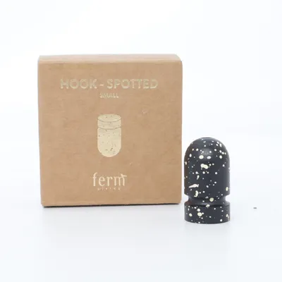 Knopp (Hook Spotted) från Ferm Living