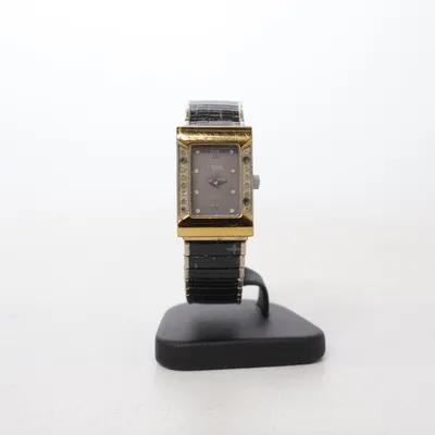 Montre (Argent, Noir, Or) de Visa