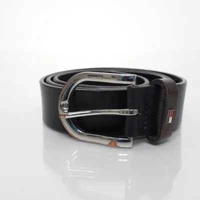 Bälte (Svart) från Tommy Hilfiger Skinn