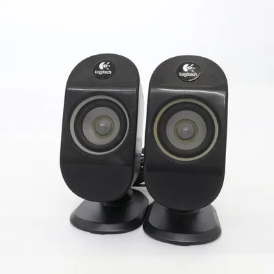 Högtalare (X-210) från Logitech