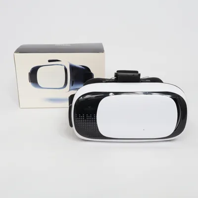 VR goggles (White, Black) from Linocell