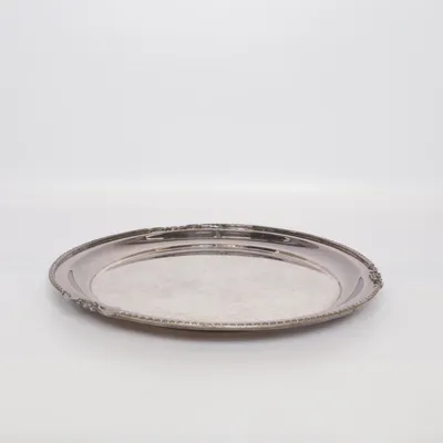 Bricka (Silverfärgad)