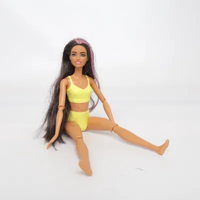 Docka (Gul) från Mattel