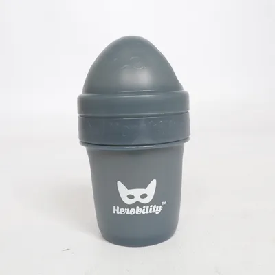 Nappflaska (Svart) från Herobility