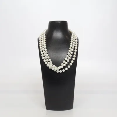 Halsband (Vit) Okänd metall