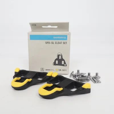 Cykeltillbehör (SL CLEAT SET) från Shimano