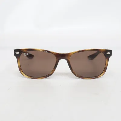 Solglasögon (RJ9052S) från Ray-Ban